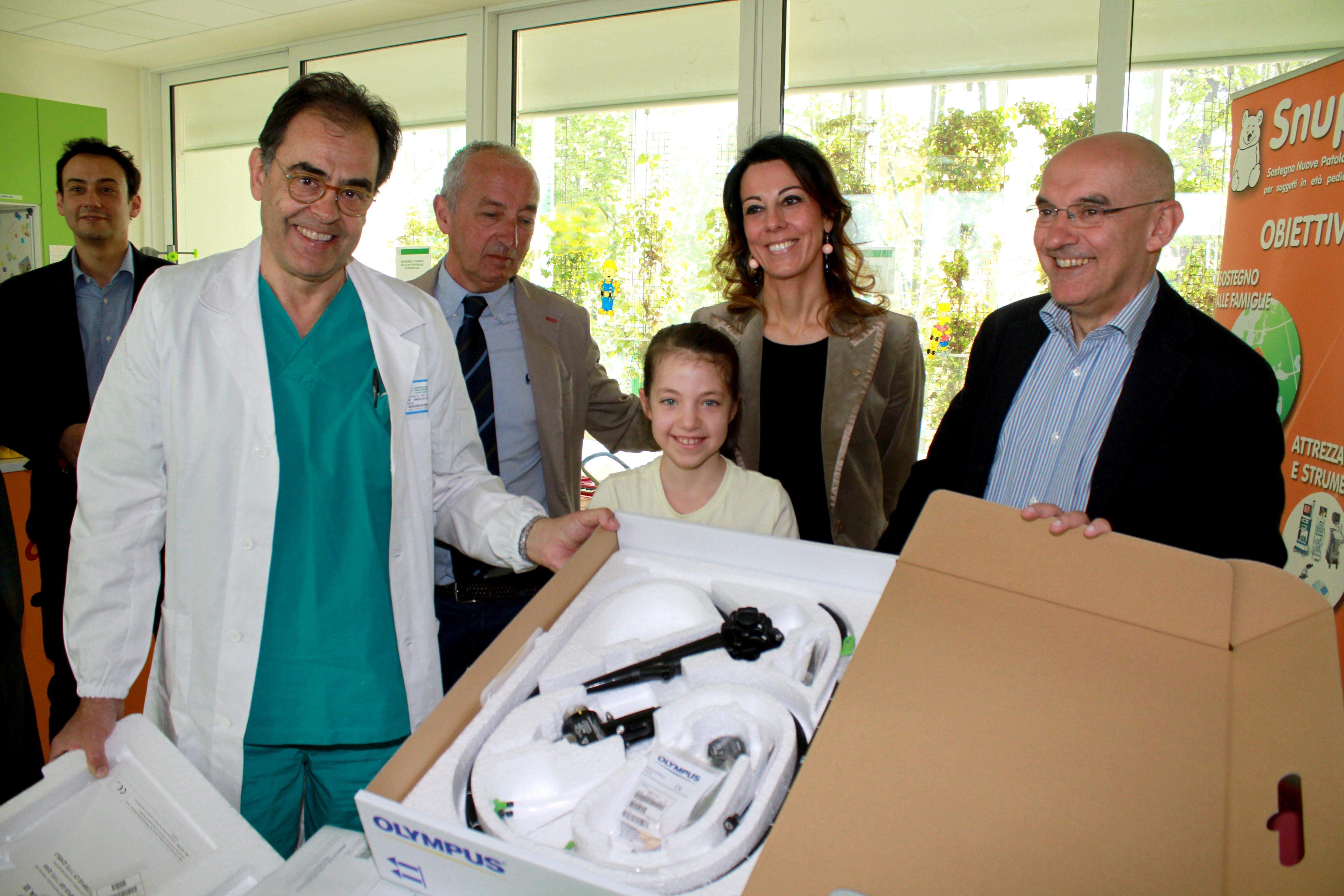 Ospedale dei Bambini: Rotary dona sonda endoscopica all’avanguardia