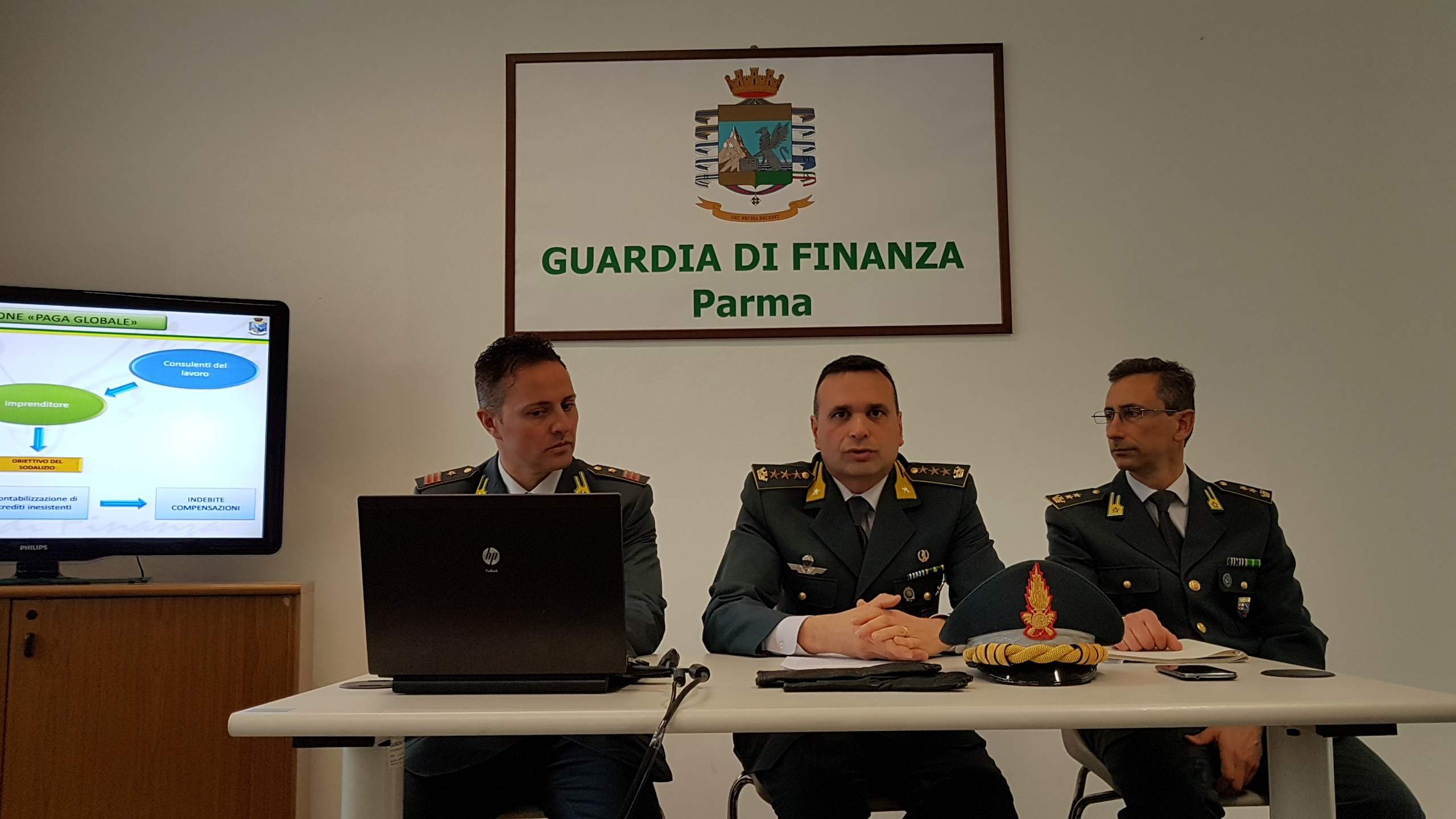 Falsi ammortizzatori sociali a fine truffa ed evasione, arrestati sette tra consulenti commercialisti e imprenditori, 26 indagati