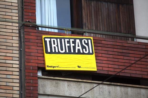 Truffa degli affitti fasulli: in manette un serbo e un italiano