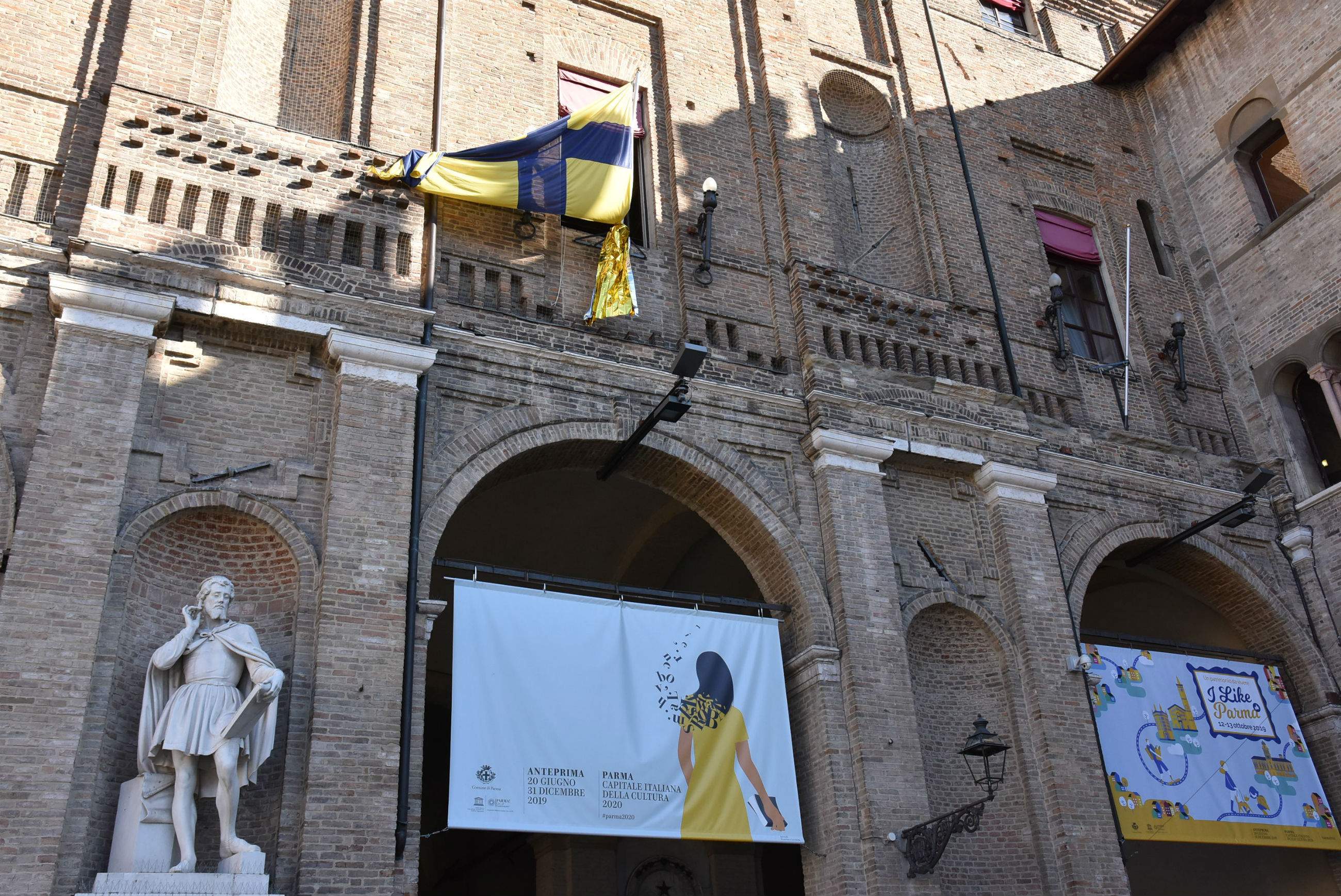 Parma aderisce alla campagna nazionale #IOACCOLGO