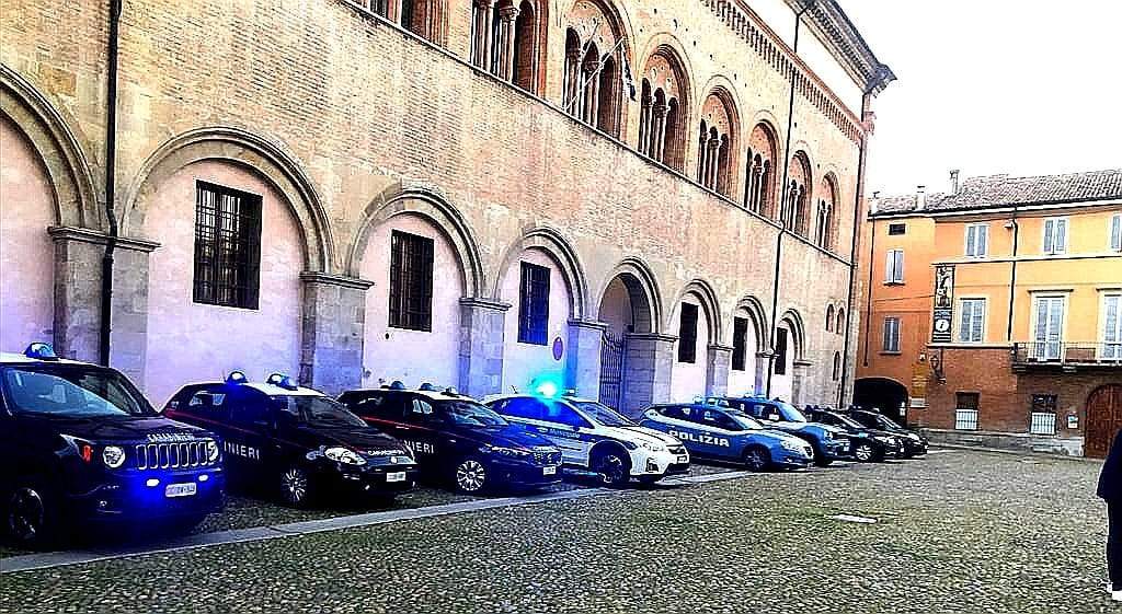 Lotta alle baby gang: 170 giovani controllati, 2 denunciati per droga