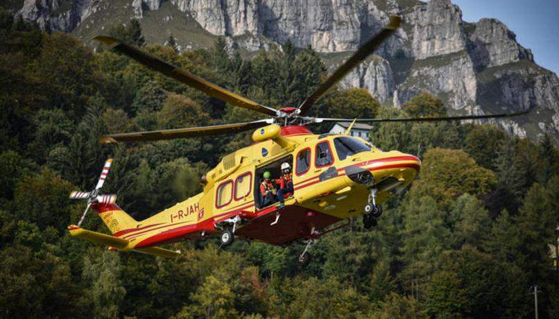Bergamo, 66enne di Fidenza scivola in un canale e muore
