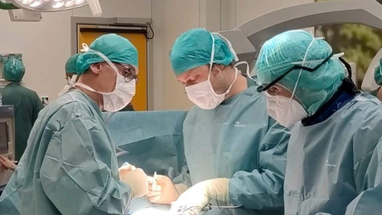 Al Piccole Figlie Hospital un intervento mininvasivo di chirurgia vertebrale con l’ausilio della realtà aumentata
