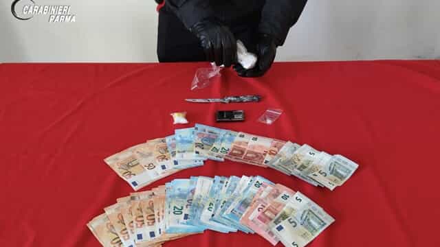 La cocaina nascosta nel campanello della bici e nella caffettiera: arrestato 19enne
