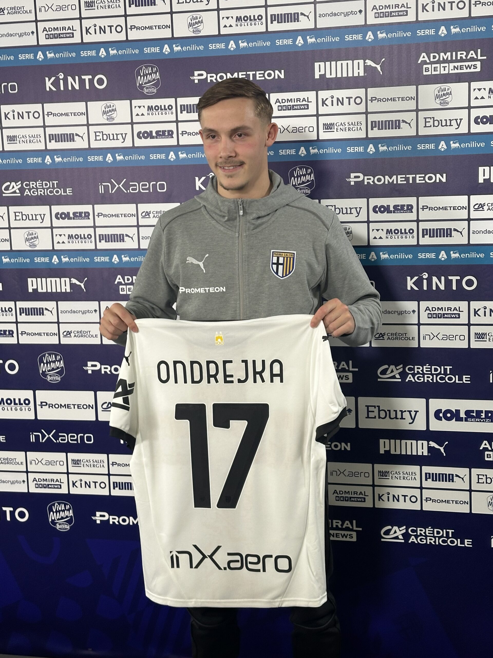 Ondrejka: “Mi manda Ibrahimovic. Un sogno giocare in Italia”