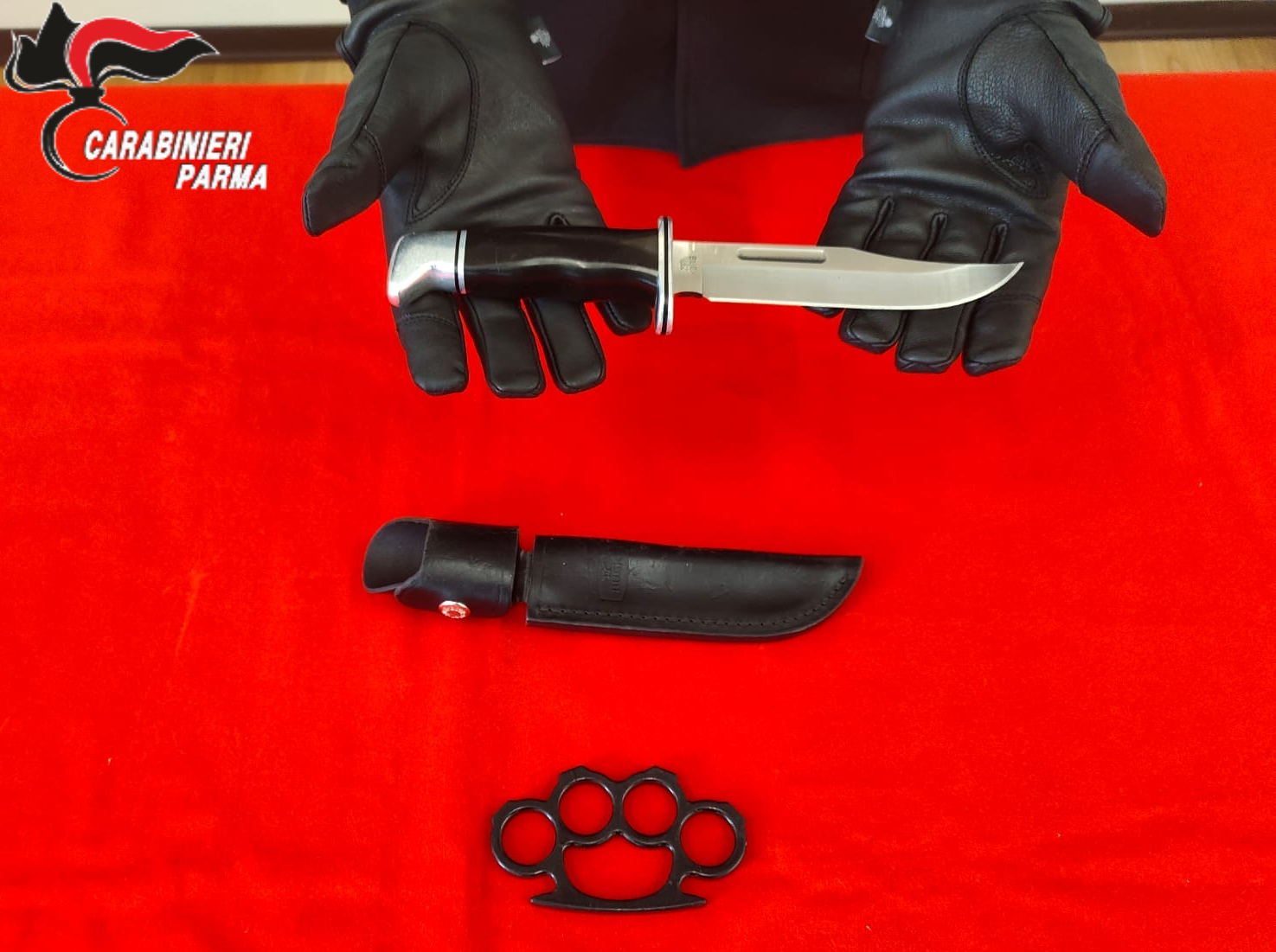 Allarme a scuola – In classe ubriaca e con un coltello da 30 cm