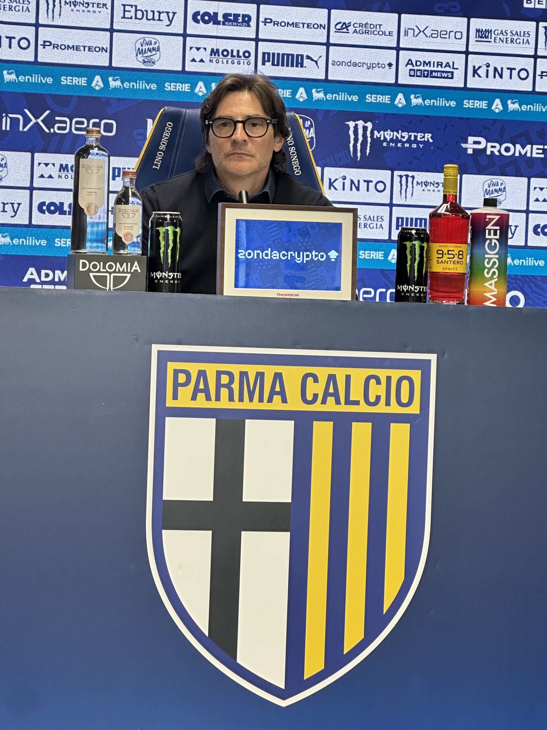 Vanoli: “Che bella la Curva Nord, tornare qui è sempre una grande emozione”