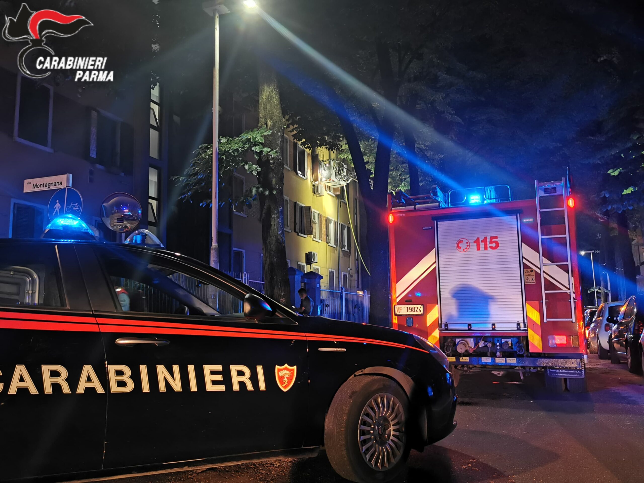 Via Massari – Violento incendio in una palazzina, gravissima 44enne. Lievemente ferito il figlio di 8 anni, 24 sfollati