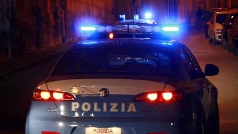 Ubriaco in via Fleming minaccia i passanti con un coltello: denunciato 35enne dominicano