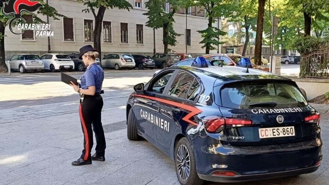 La peggio gioventù – Quindicenne accerchiato, minacciato con un coltello e rapinato: arrestati due minorenni