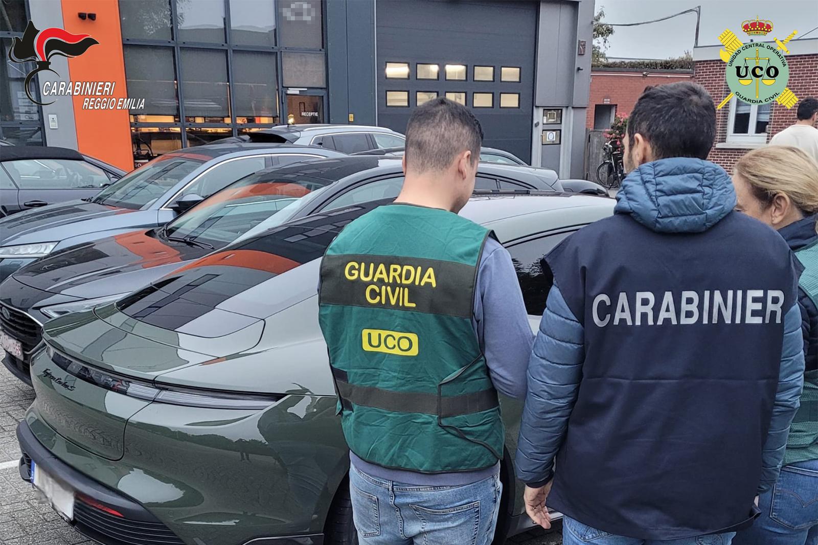Operazione Palma, scacco alla banda delle auto di lusso. Nove arresti tra Italia, Spagna e Belgio
