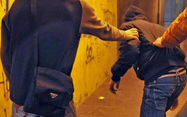Ghiaia, i residenti: “Baby gang a spasso taser alla mano, siamo stanchi”