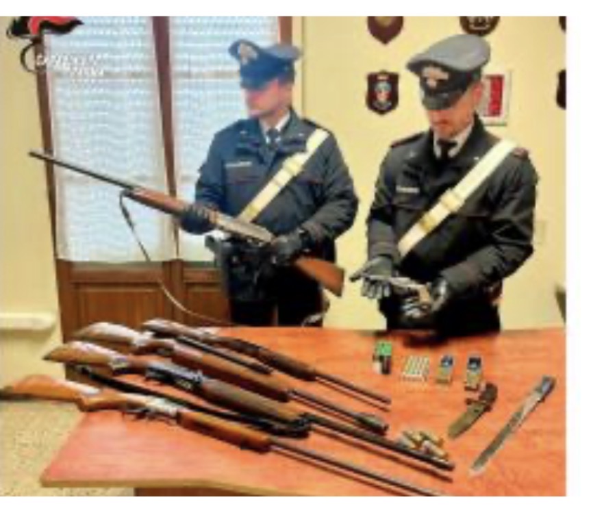Tragedia sfiorata: nel corso di una lite in famiglia spara con un fucile. Arrestato 70enne