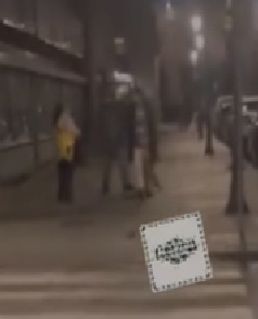 Via Mazzini, notte di violenza e risse – video