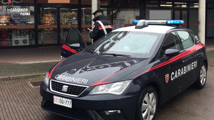 Furto da 500 euro in rasoi in via Emilia Ovest: incastrato dal “trucco” del cestello vuoto