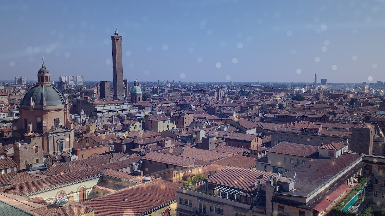 UNU-AI a Bologna: ricerca globale, applicazioni quotidiane e nuove responsabilità dell’intelligenza artificiale