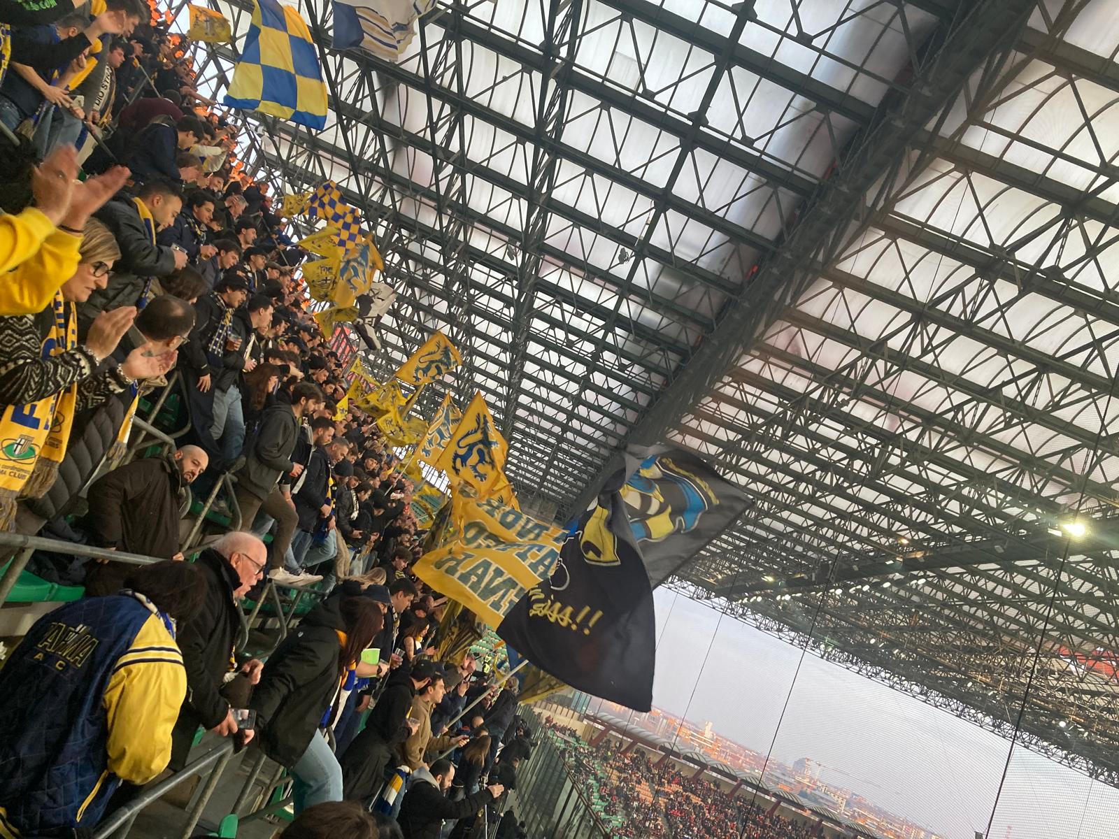 L’urlo di Troilo nel Tempio: il Parma schianta il Milan e vola a quota 32