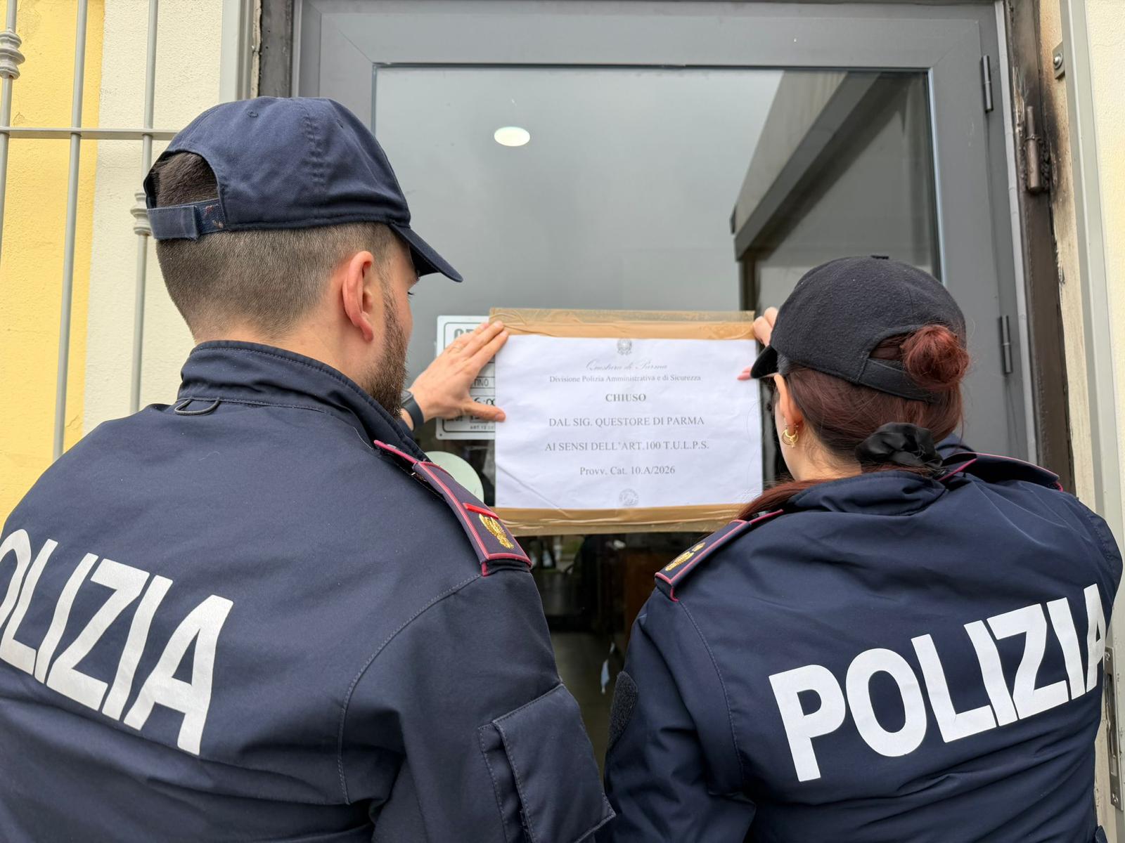 Sospesa la licenza a un bar in via Lepido: era diventato ritrovo di pregiudicati