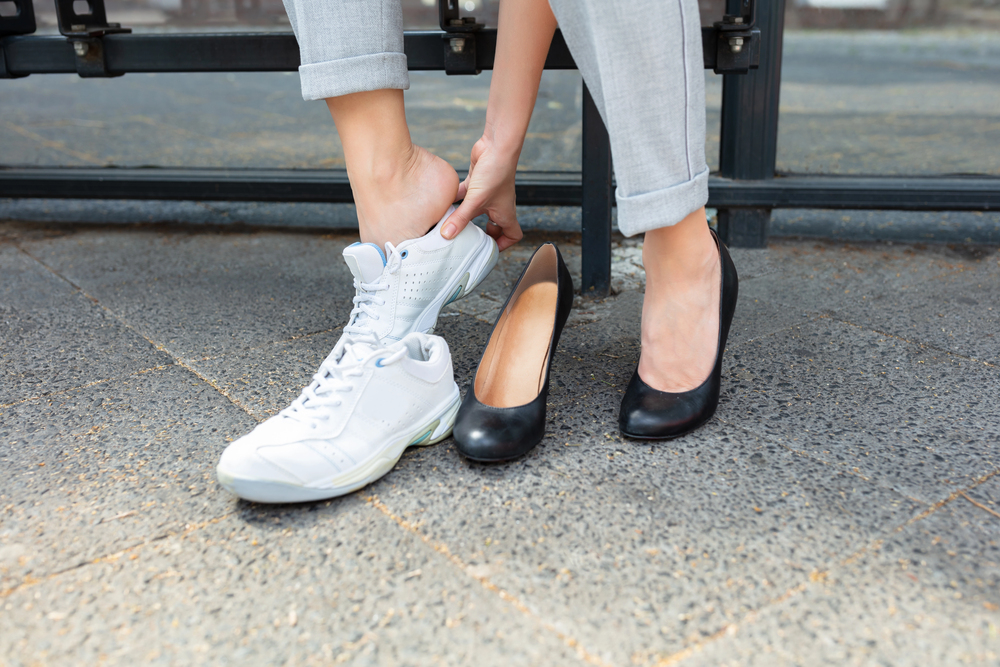 Scarpe comode con supporto plantare: il benessere del piede passa dalla scelta della calzatura
