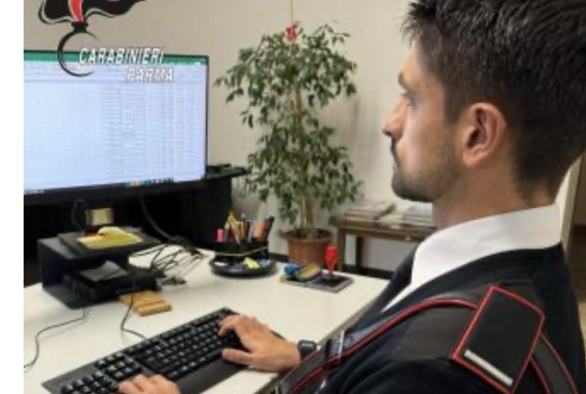 Versa 2mila euro ma l’auto era una truffa: denunciata 55enne