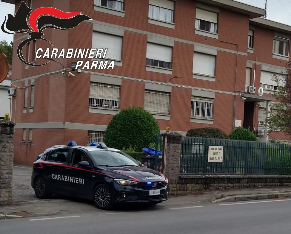 Col “trucco della mazzetta” inganna un  tabaccaio: incastrato truffatore-prestigiatore