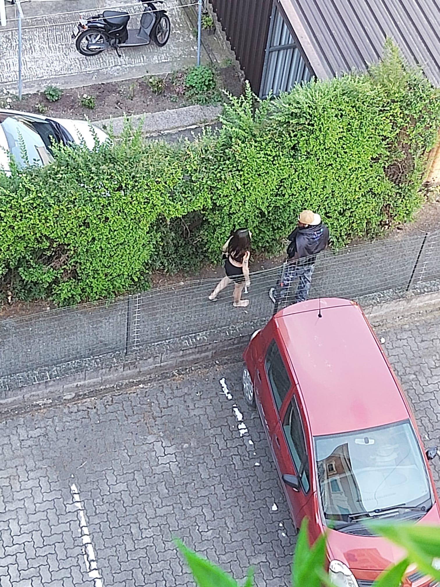 Cartoline dal San Leo – Spaccio giorno e notte e degrado