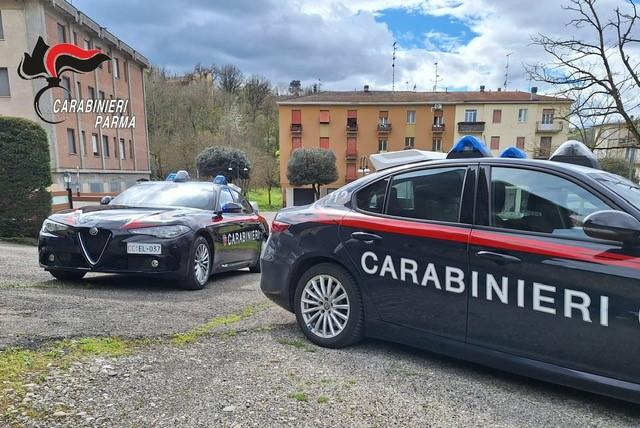 Tentano di raggirare un anziano, ma è un Carabiniere in congedo. Due arresti a Noceto