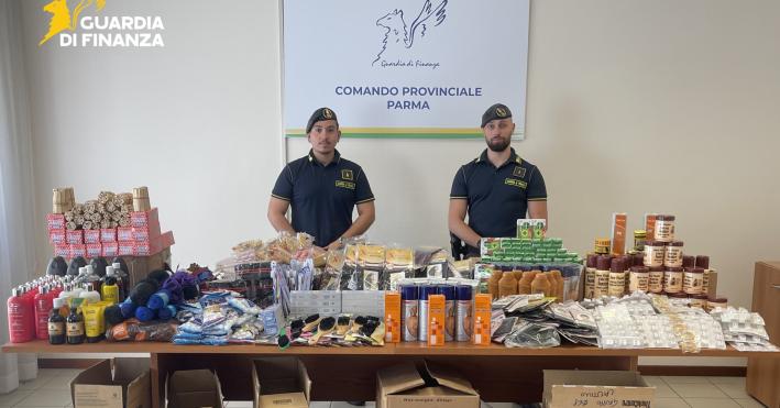 Via Trento – Sequestrati oltre 16mila cosmetici e accessori non sicuri