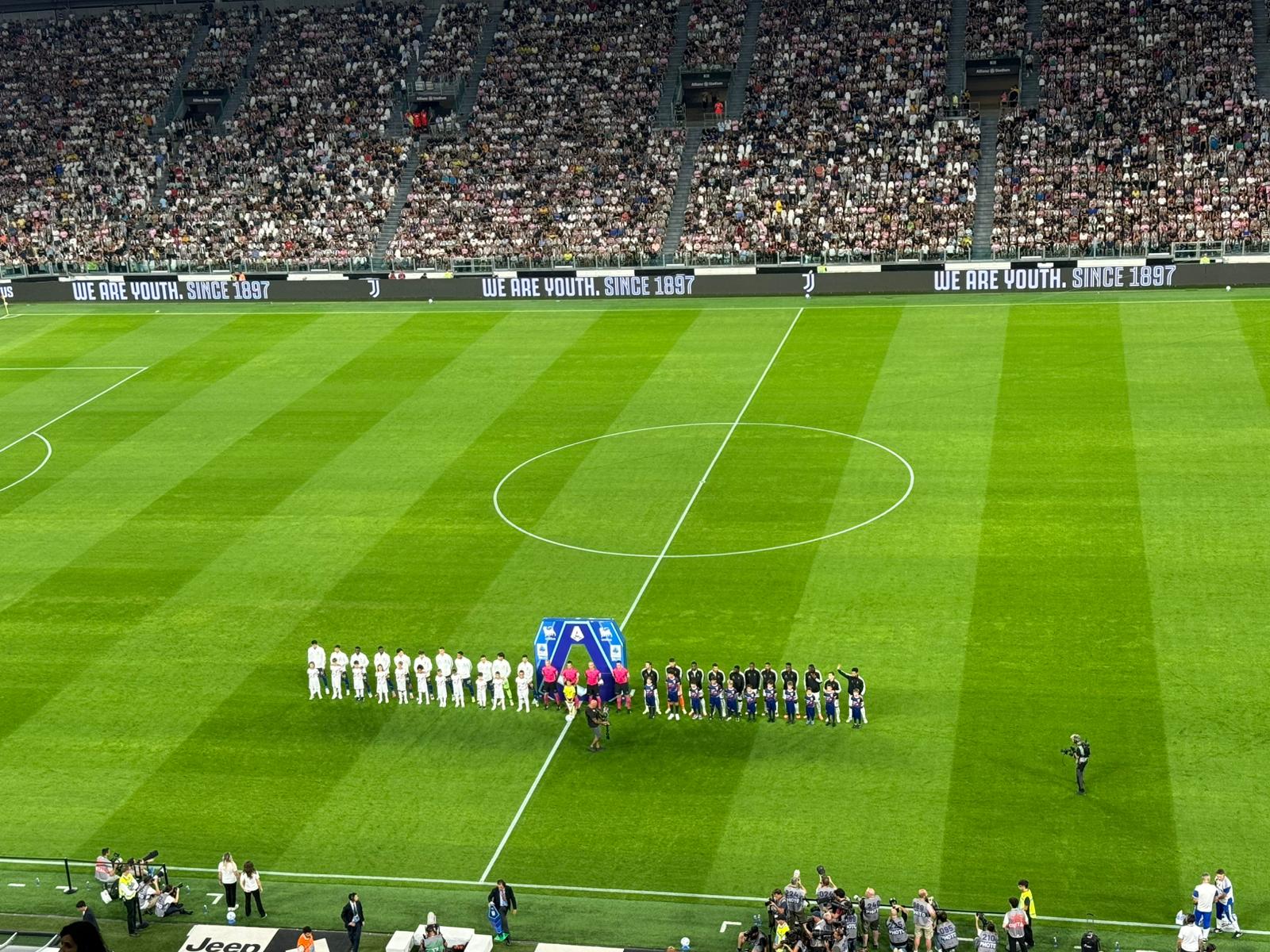 Parma più convincente, ma dura un tempo, poi la Juve passa. Rigore non dato su Keita?