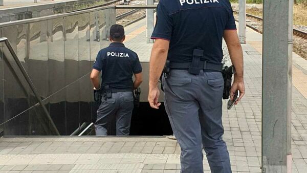 15enne scomparsa da Parma: rintracciata sul treno con un 20enne pregiudicato