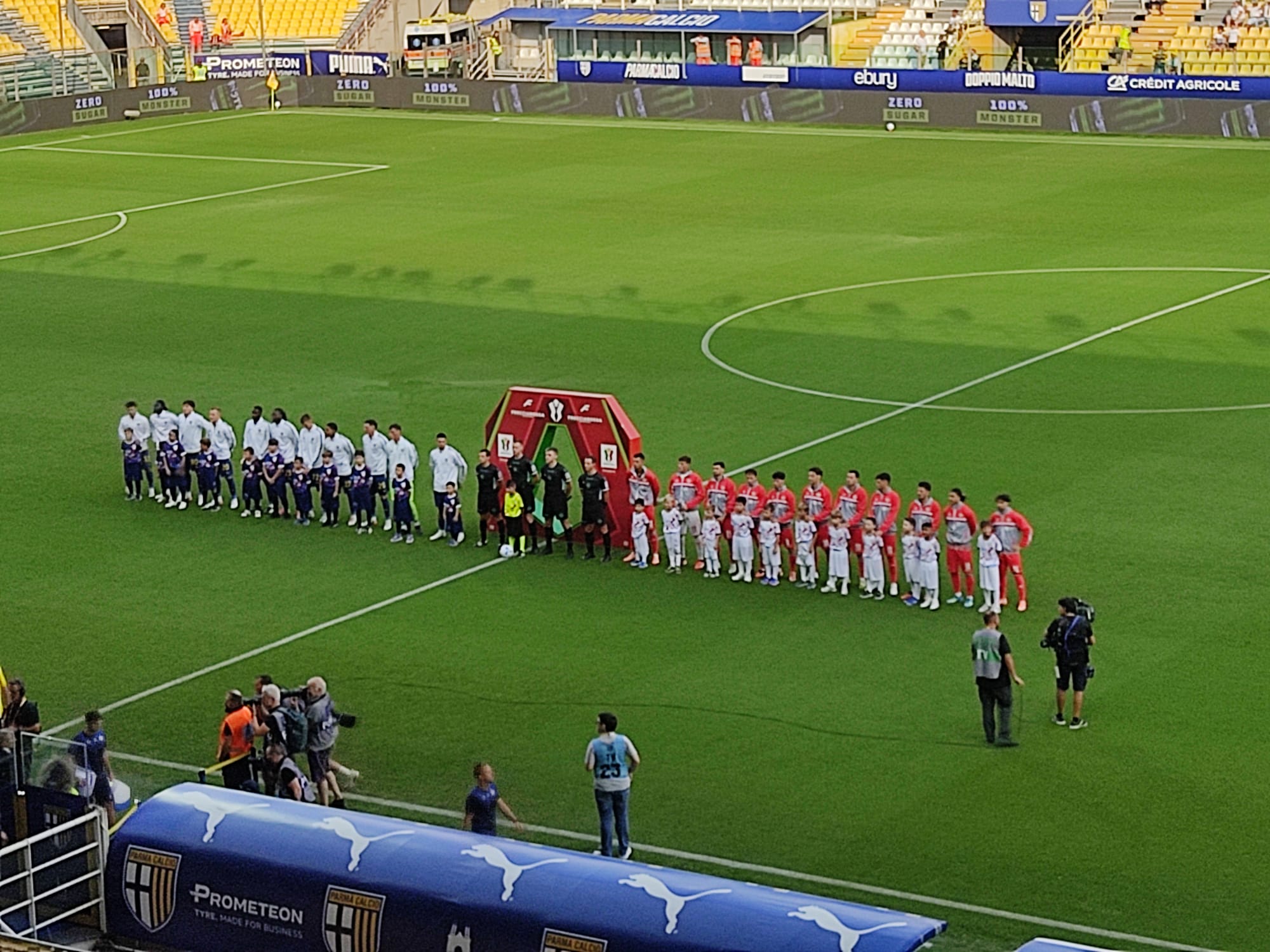 Coppa Italia – Parma inconsistente, la Cremonese gioca di prima e passa 2-0