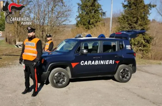 “E’ sparita la mia compagna. Mi ammazzo” – poi aggredisce i carabinieri. Arrestato 60enne