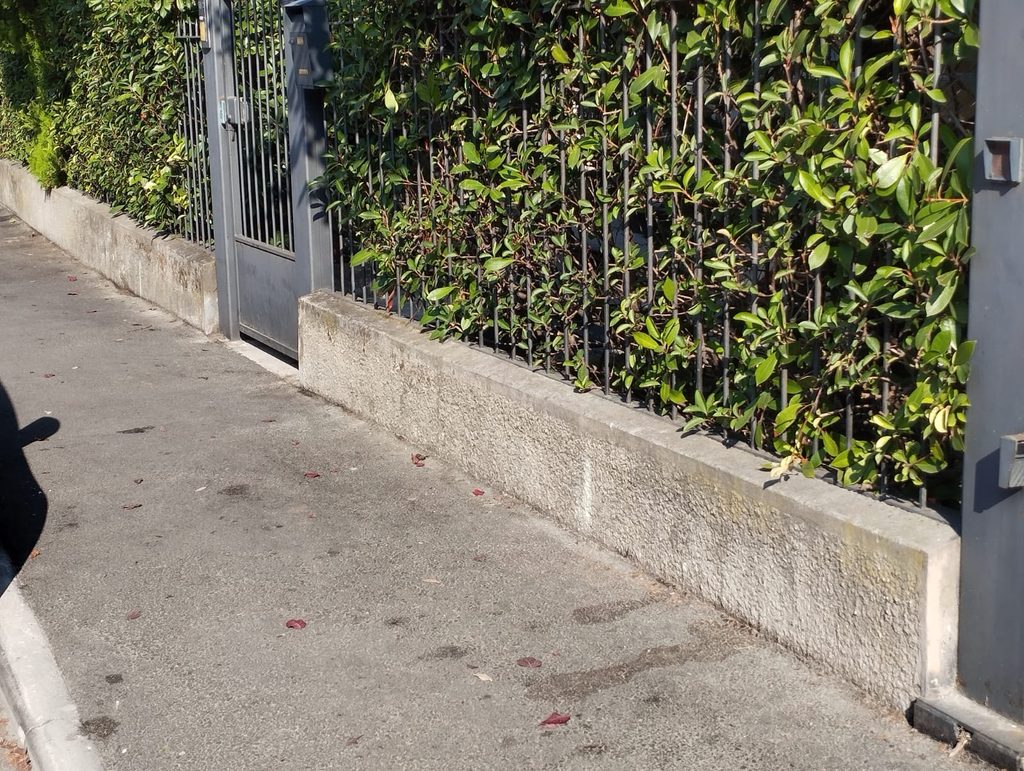 Via Imperia – Latrina per cani del San Leonardo e non solo