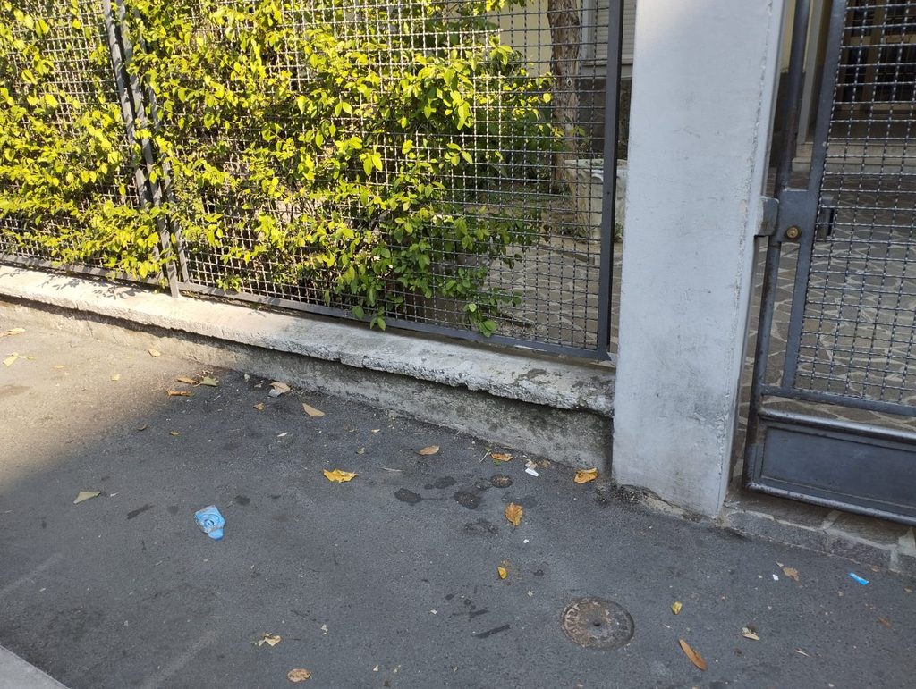 Via Imperia – Latrina per cani del San Leonardo e non solo