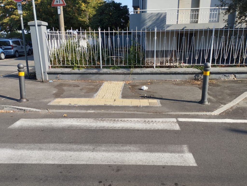Via Imperia – Latrina per cani del San Leonardo e non solo