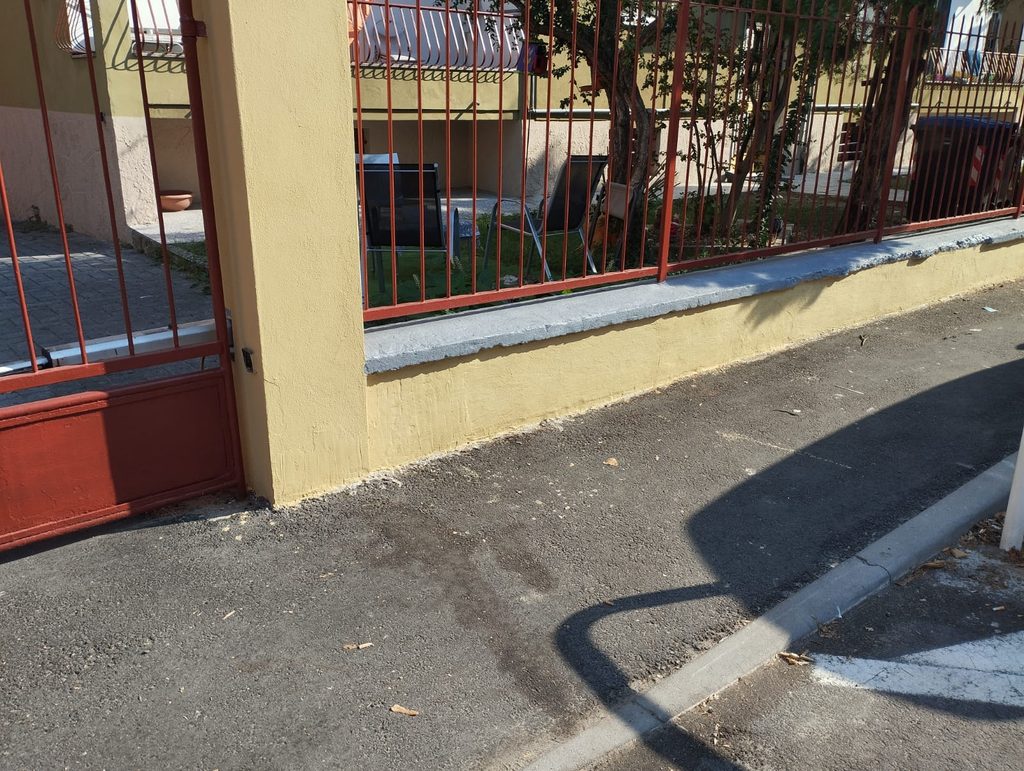 Via Imperia – Latrina per cani del San Leonardo e non solo