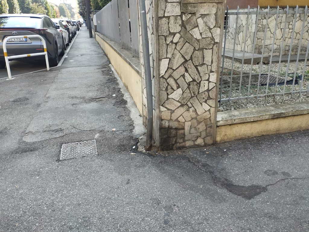 Via Imperia – Latrina per cani del San Leonardo e non solo