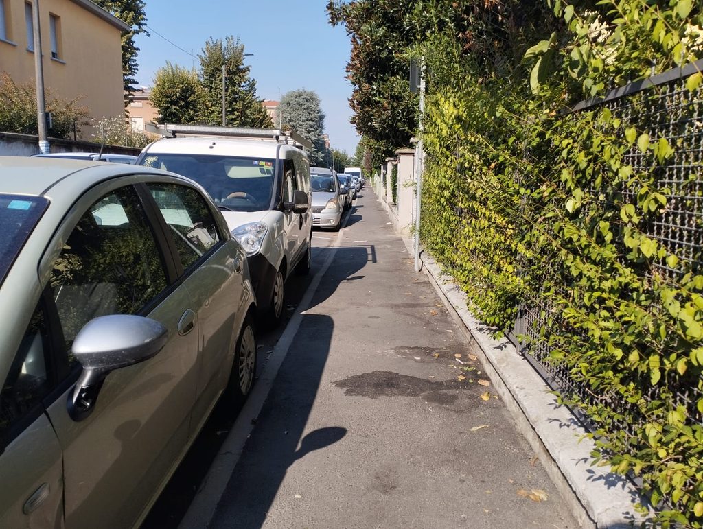 Via Imperia – Latrina per cani del San Leonardo e non solo